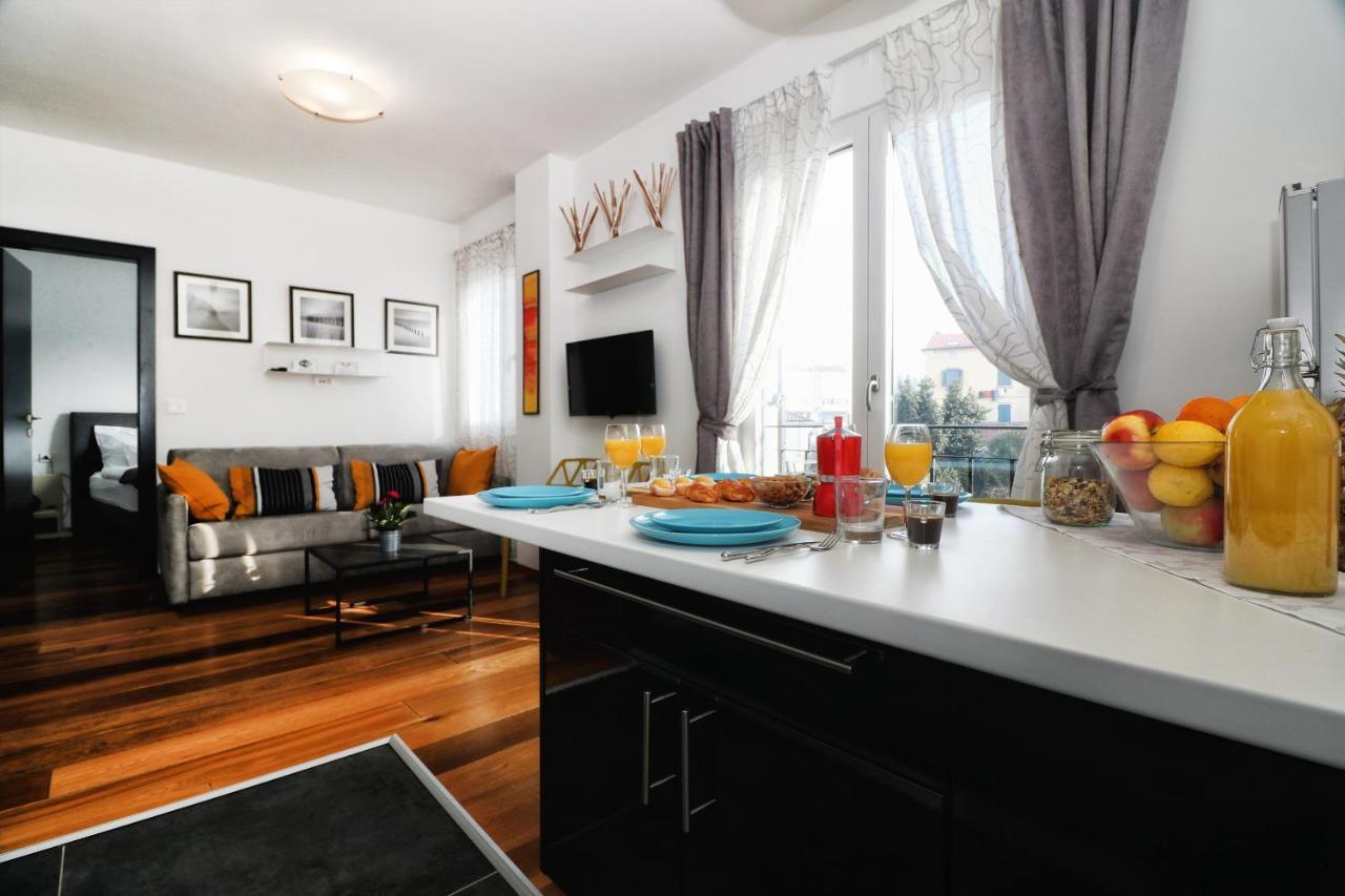Kseni Accommodation Rovinj Exterior foto