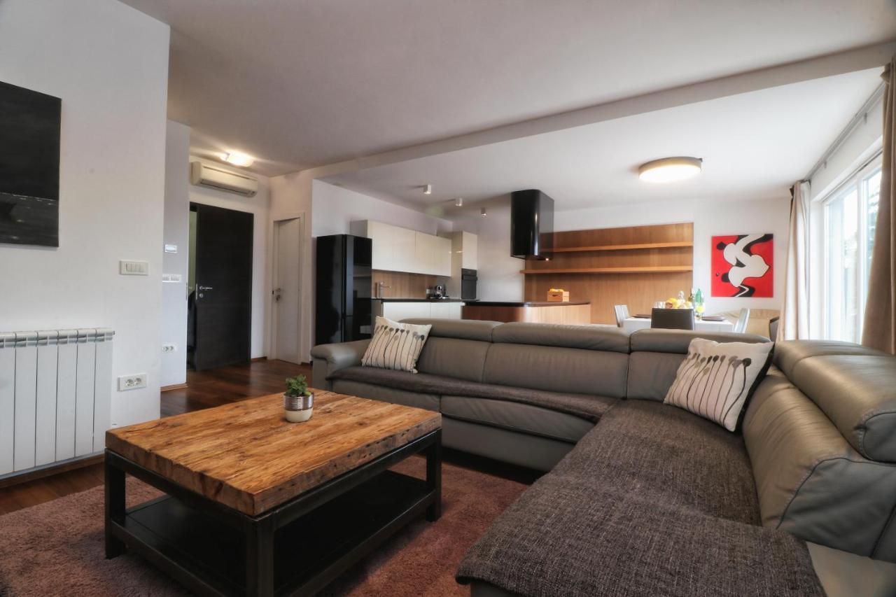 Kseni Accommodation Rovinj Exterior foto